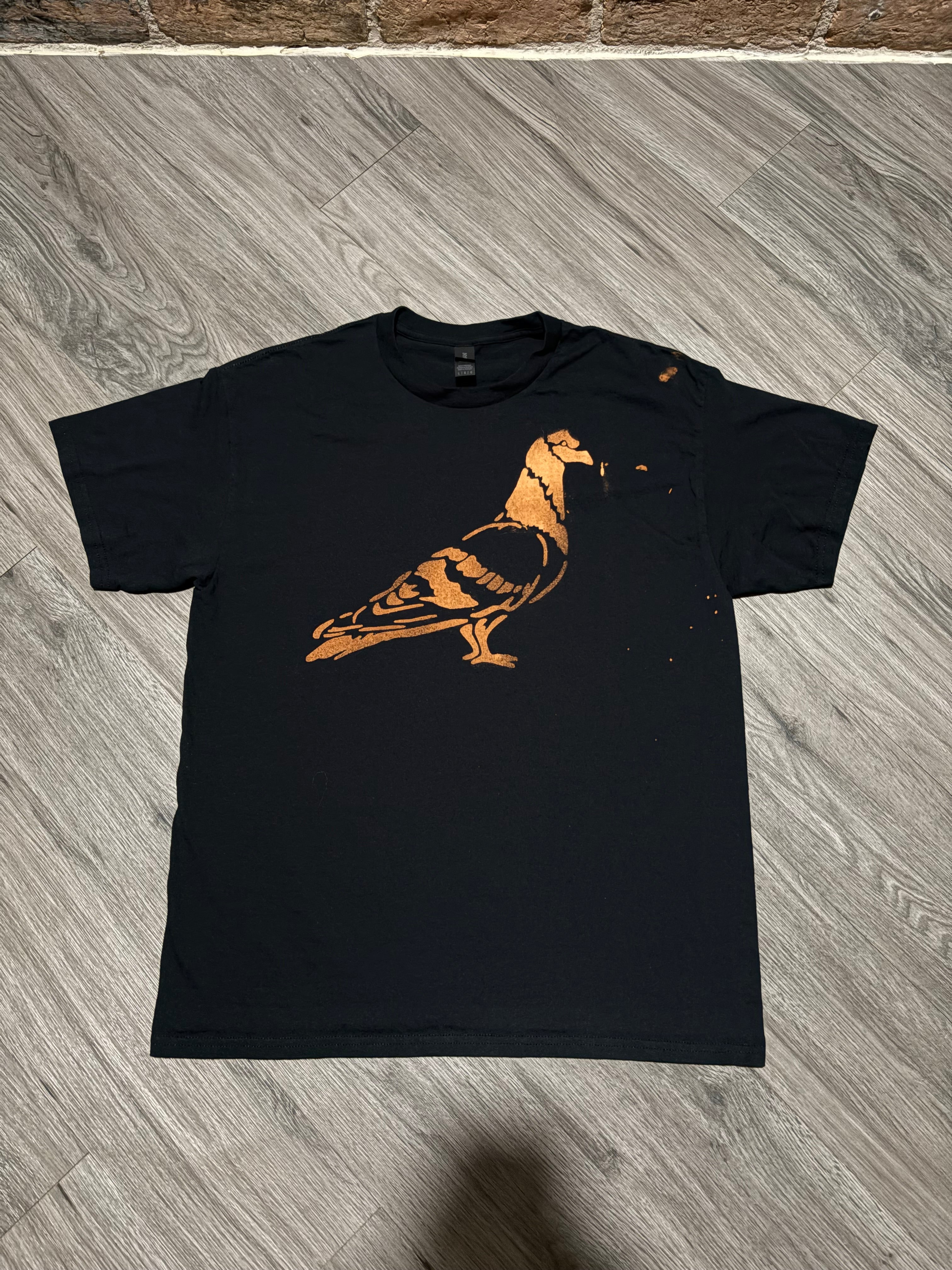 Pigeon (size: large)