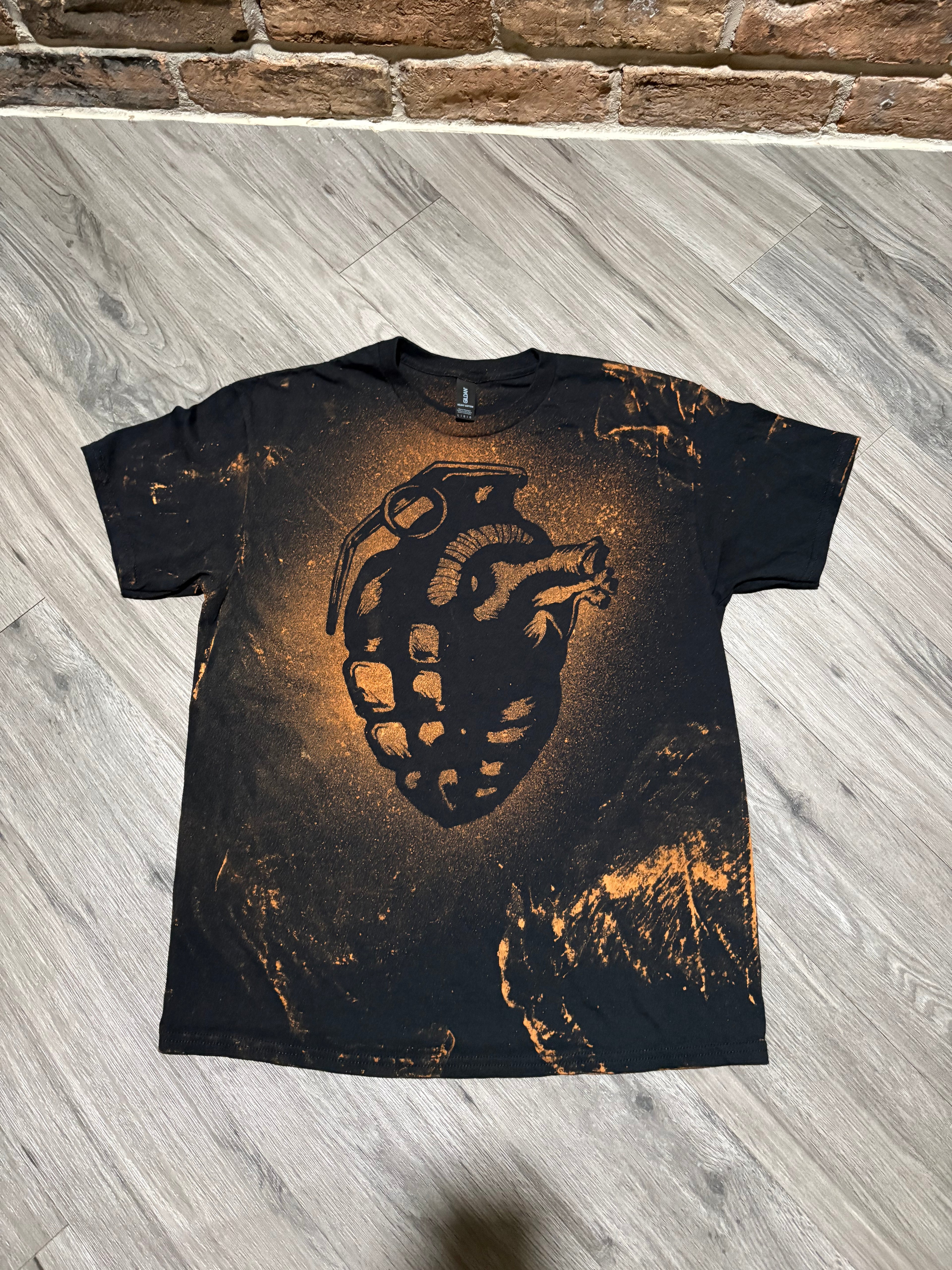 Grenade heart (size: large)